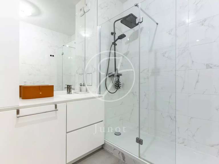 Appartement Levallois-Perret - 2 chambres - 61m²