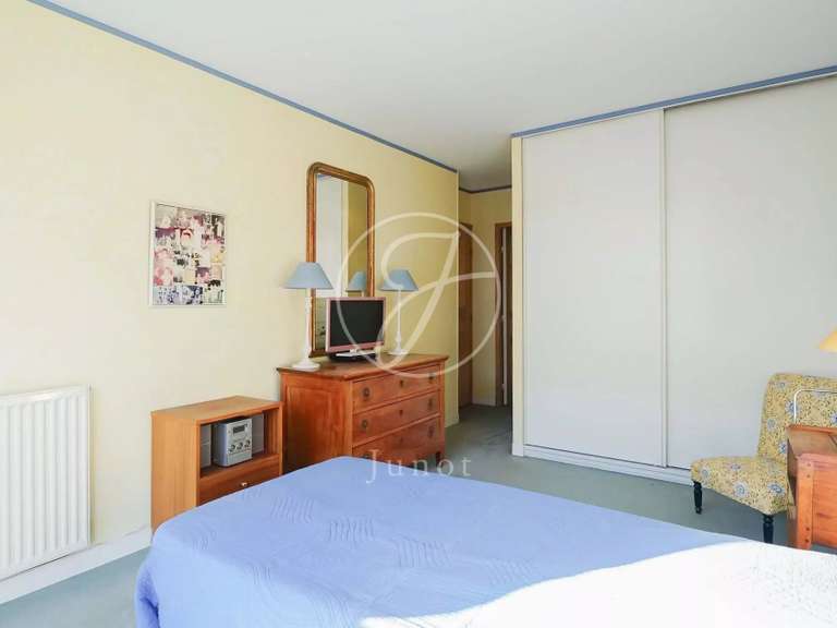 Appartement Levallois-Perret - 3 chambres - 96m²