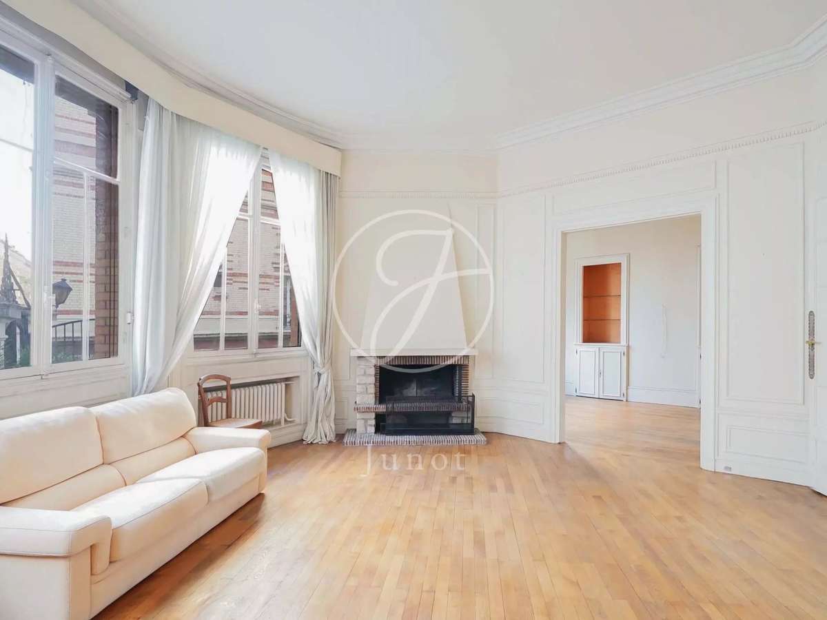 Appartement Levallois-Perret