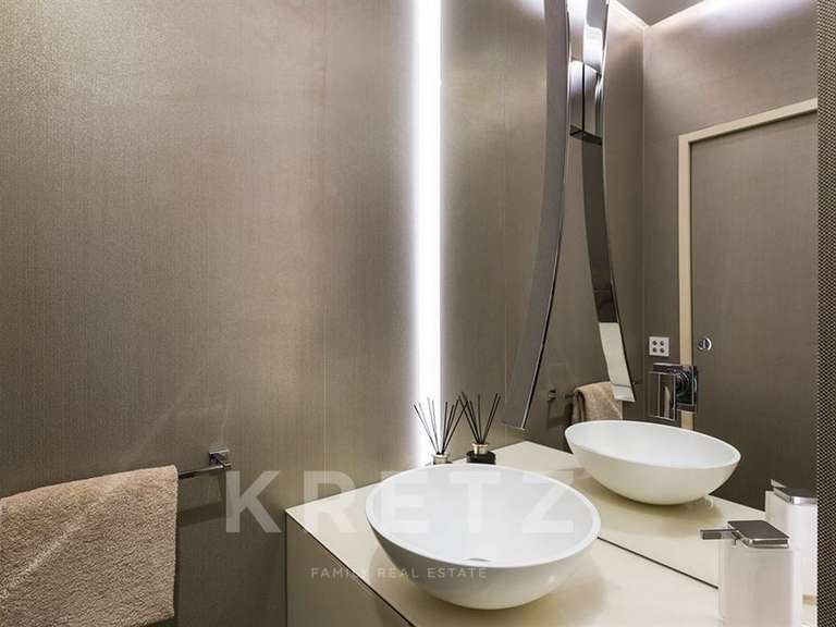 Appartement Levallois-Perret - 2 chambres - 73m²