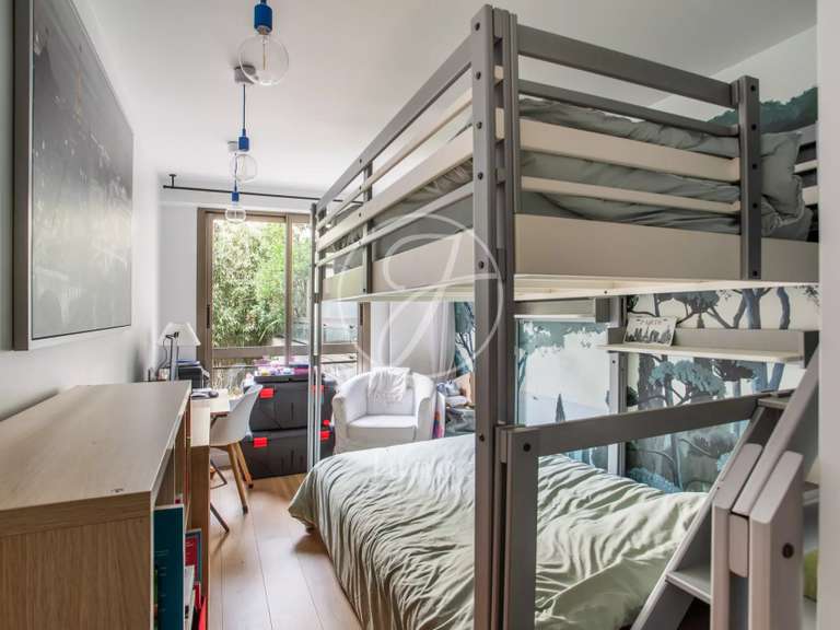 Apartment Levallois-Perret - 3 bedrooms - 103m²