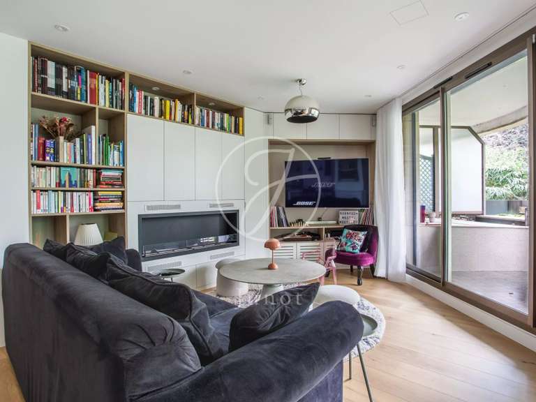 Apartment Levallois-Perret - 3 bedrooms - 103m²