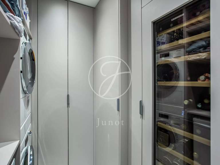 Apartment Levallois-Perret - 3 bedrooms - 103m²