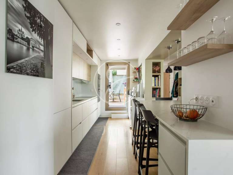 Apartment Levallois-Perret - 3 bedrooms - 103m²