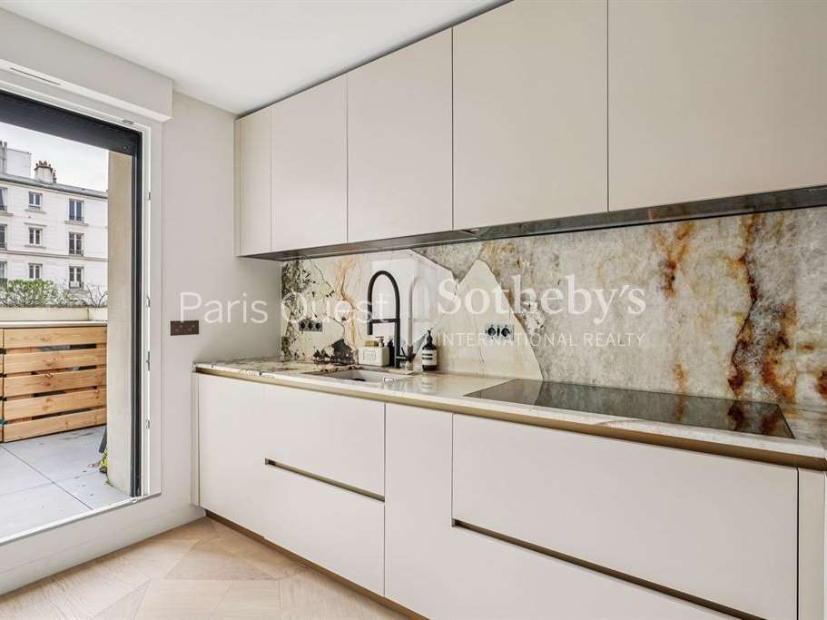Apartment Levallois-Perret
