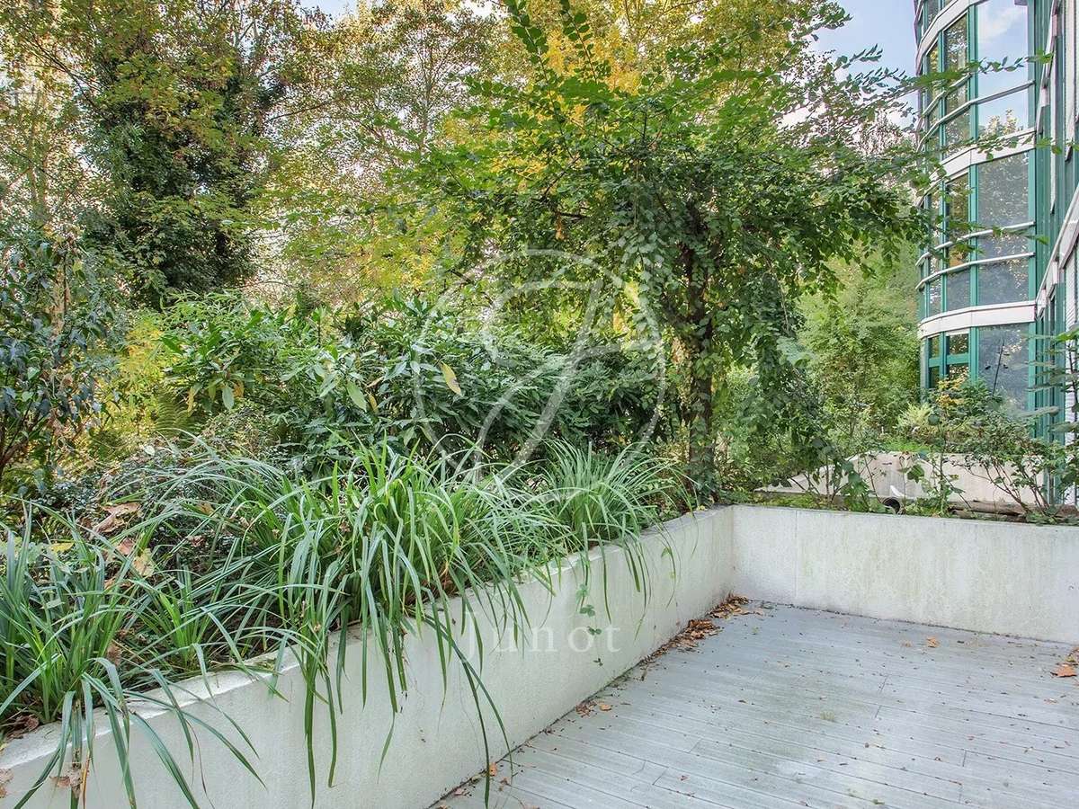 Apartment Levallois-Perret