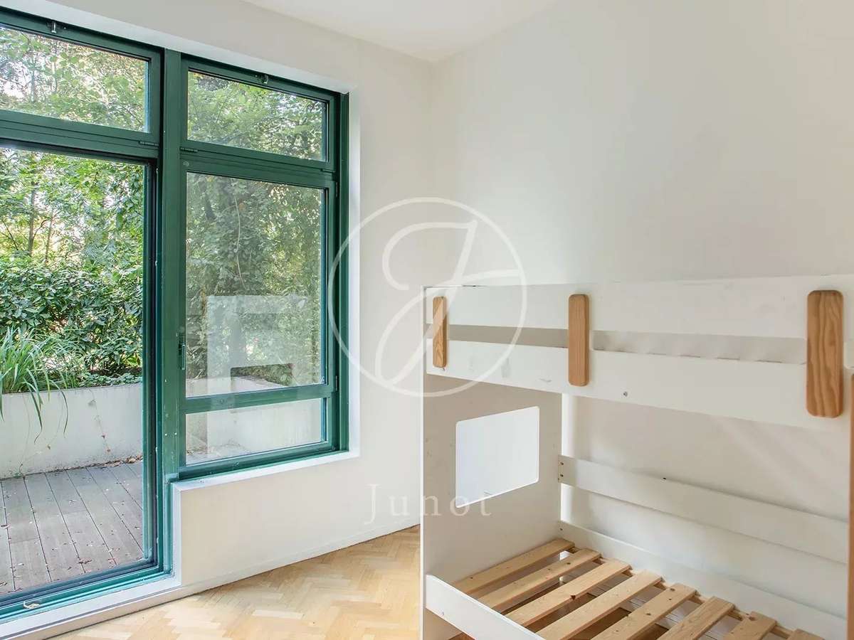 Apartment Levallois-Perret