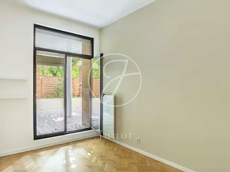 Apartment Levallois-Perret - 3 bedrooms - 90m²