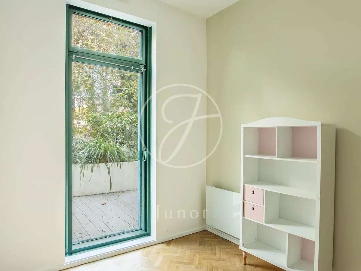 Apartment Levallois-Perret