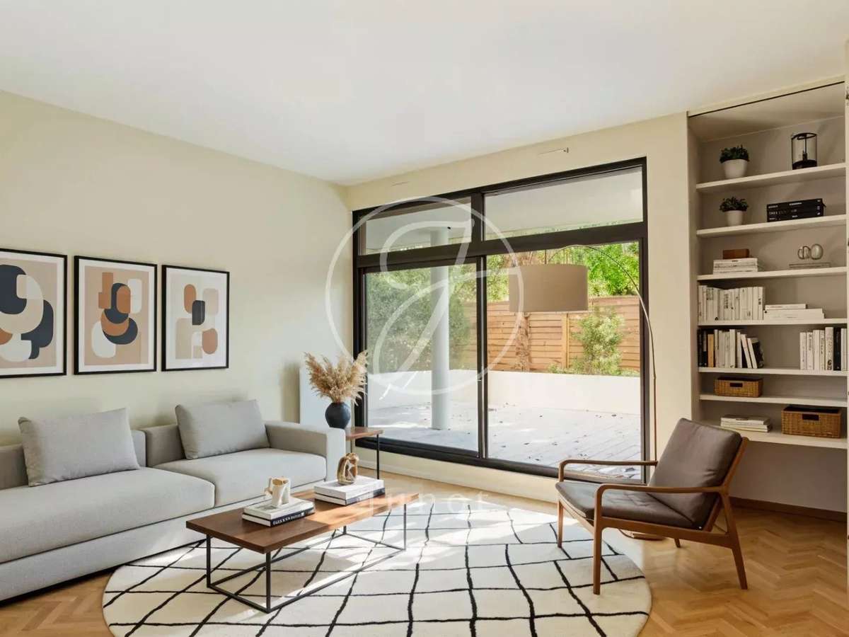 Apartment Levallois-Perret