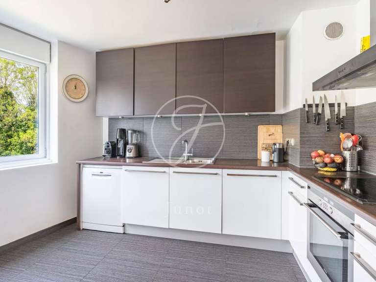 Appartement Levallois-Perret - 2 chambres - 106m²