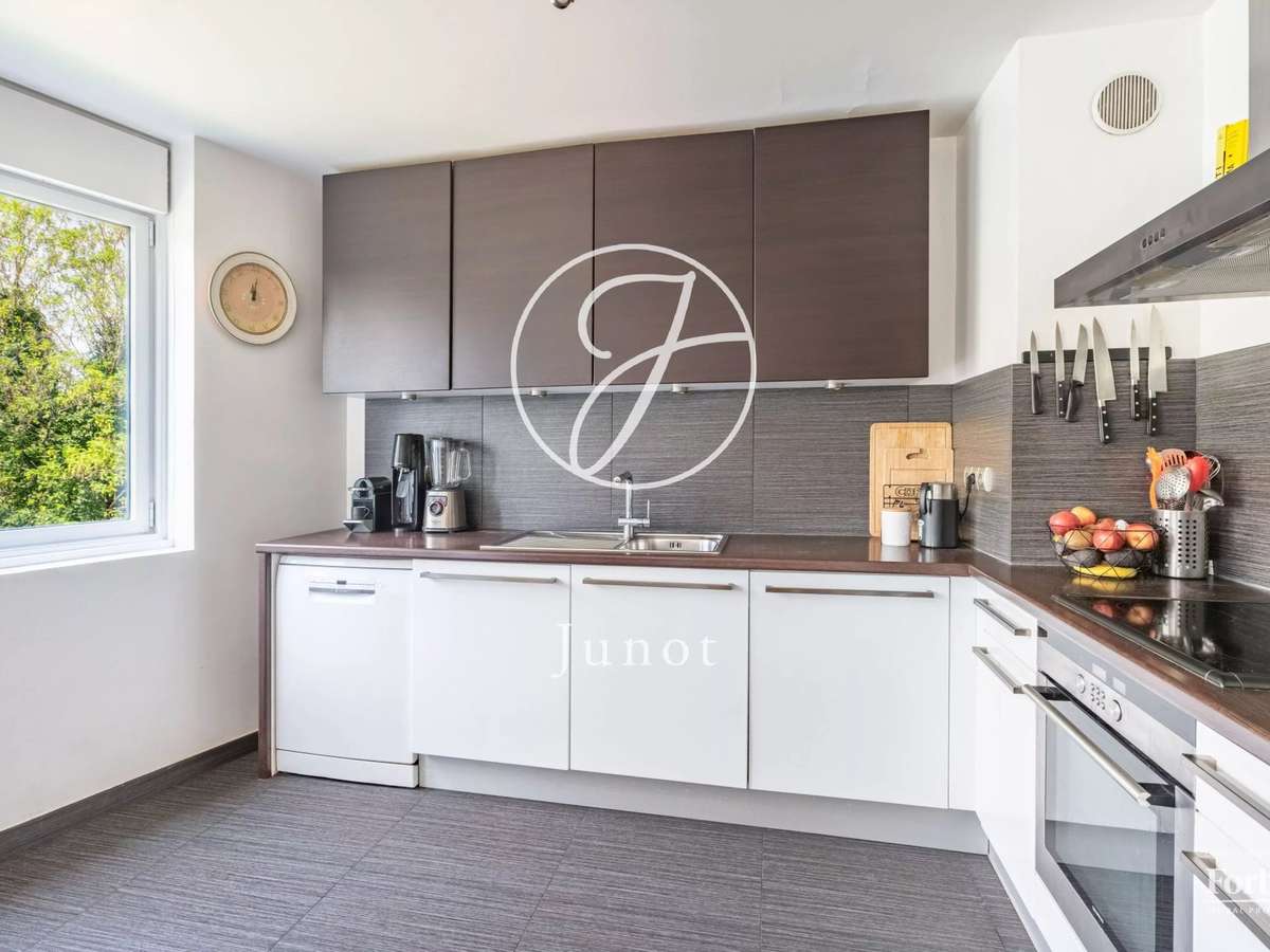 Appartement Levallois-Perret