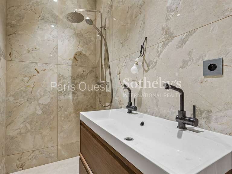 Appartement Levallois-Perret - 3 chambres - 80m²