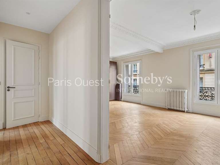 Appartement Levallois-Perret - 3 chambres - 80m²