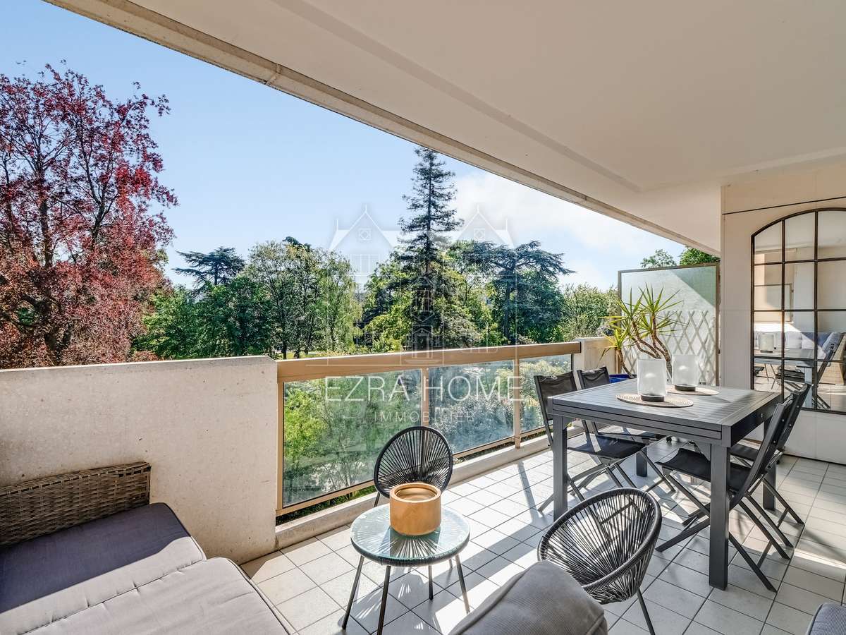 Apartment Levallois-Perret