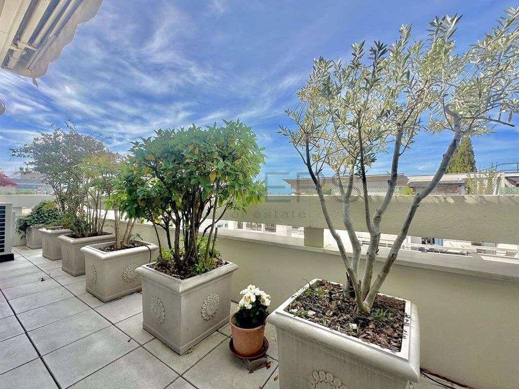 Apartment Levallois-Perret