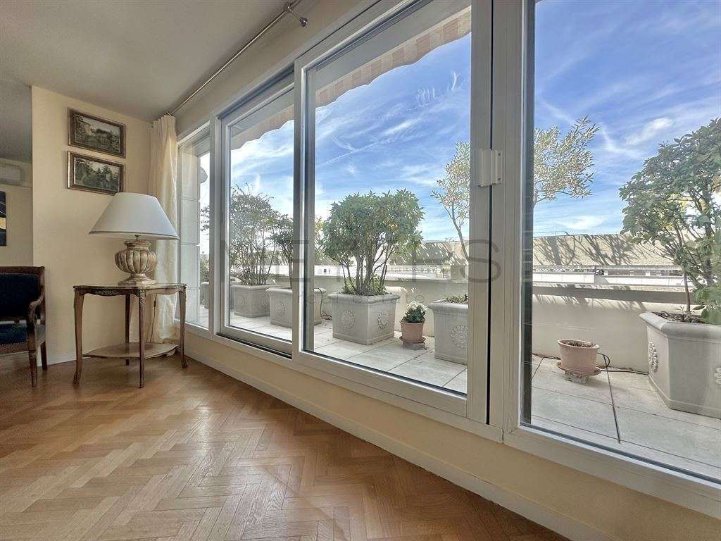 Apartment Levallois-Perret
