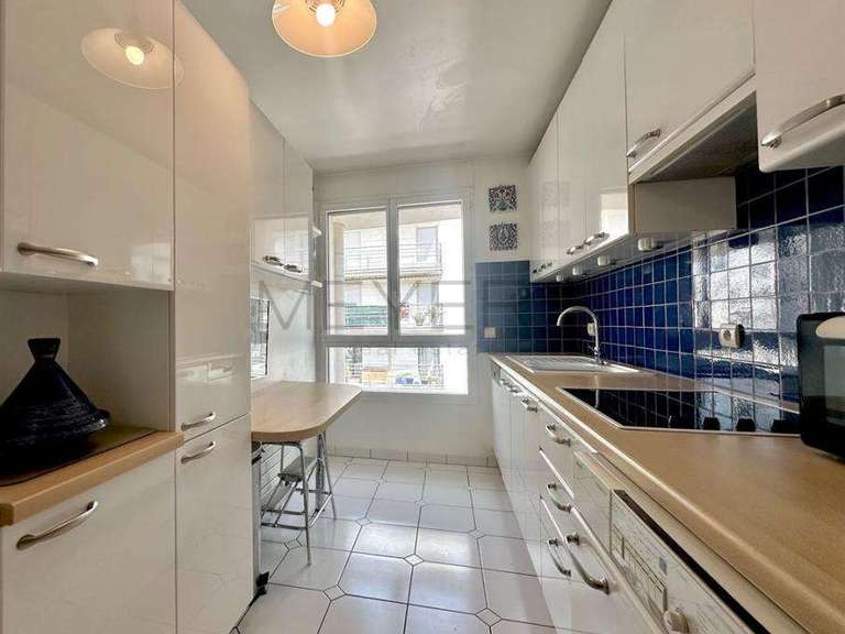 Apartment Levallois-Perret - 3 bedrooms