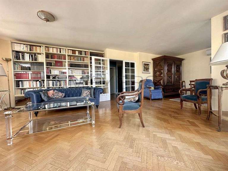 Apartment Levallois-Perret - 3 bedrooms