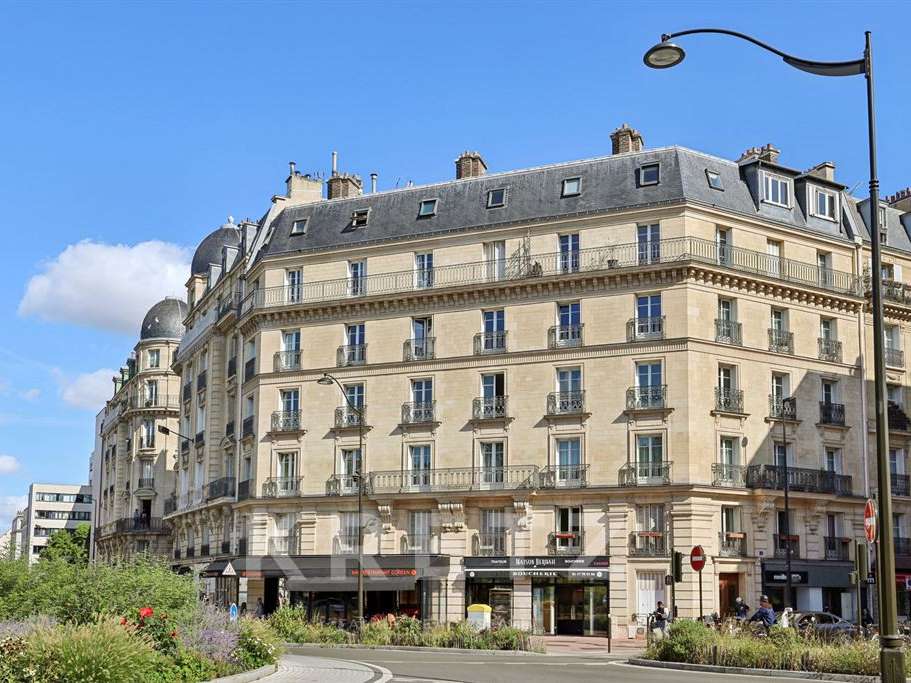 Apartment Levallois-Perret