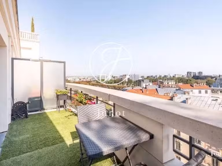 Appartement Levallois-Perret - 3 chambres - 106m²
