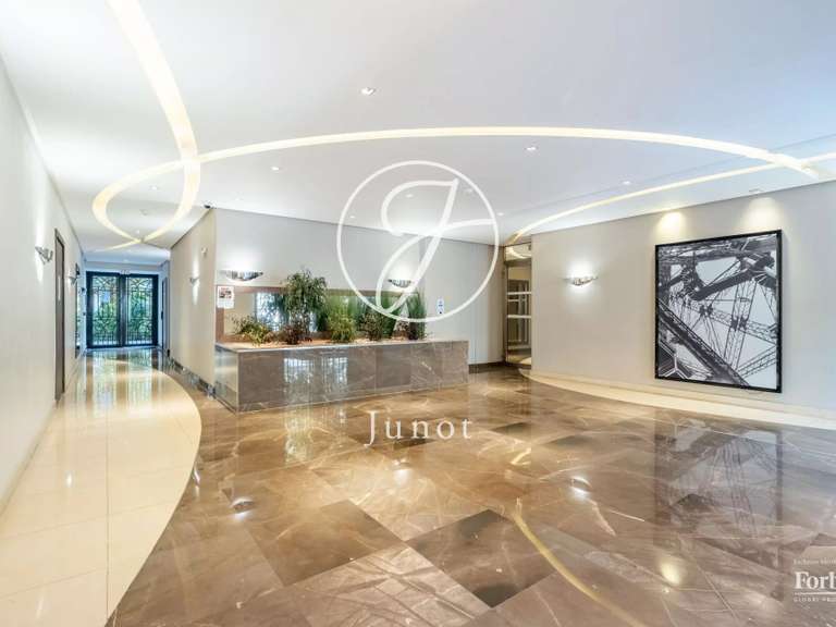 Appartement Levallois-Perret - 3 chambres - 106m²