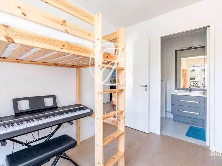 Appartement Levallois-Perret - 3 chambres - 106m²