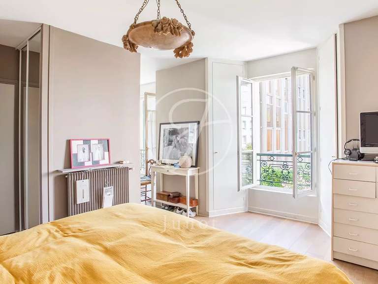 Maison Levallois-Perret - 4 chambres - 248m²
