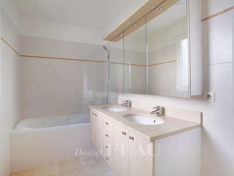 Maison Levallois-Perret - 3 chambres - 163m²