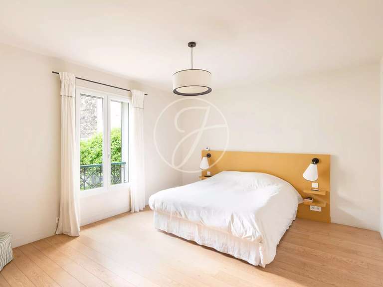 Maison Levallois-Perret - 6 chambres - 324m²