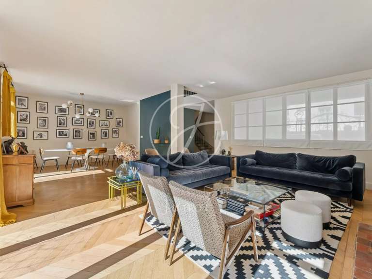 Maison Levallois-Perret - 6 chambres - 324m²