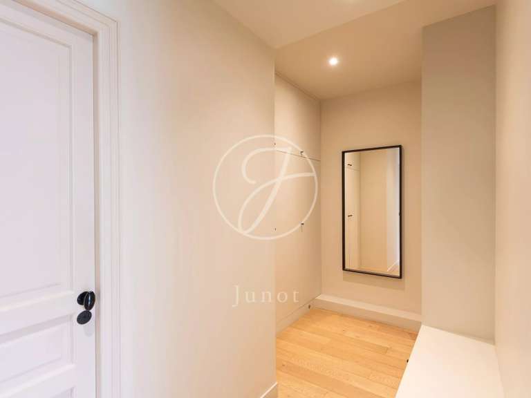 Maison Levallois-Perret - 6 chambres - 324m²