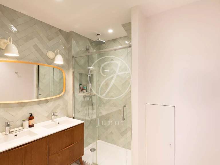 Maison Levallois-Perret - 6 chambres - 324m²