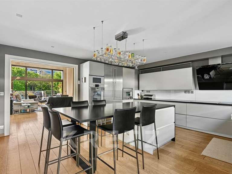 Maison Levallois-Perret - 6 chambres - 400m²
