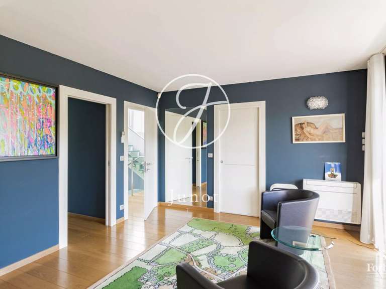 Maison Levallois-Perret - 3 chambres - 665m²