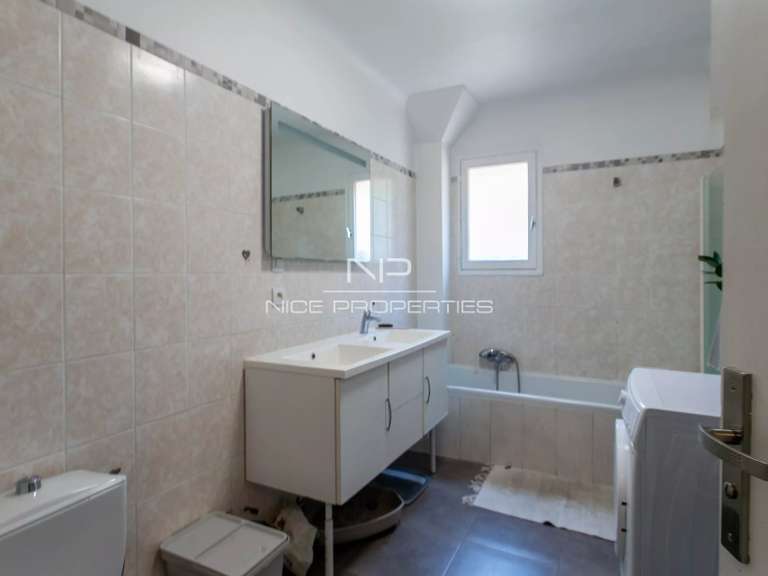 Maison Levens - 4 chambres - 122m²