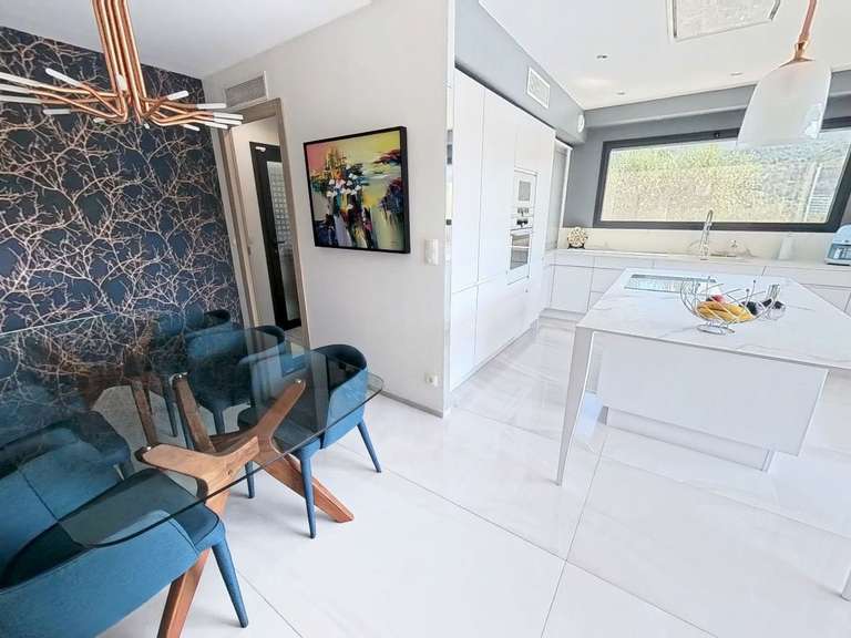 Villa Levens - 3 chambres - 124m²