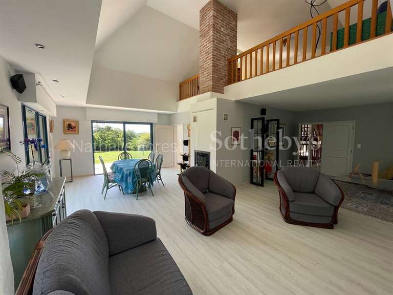 Maison Lewarde - 5 chambres - 275m²