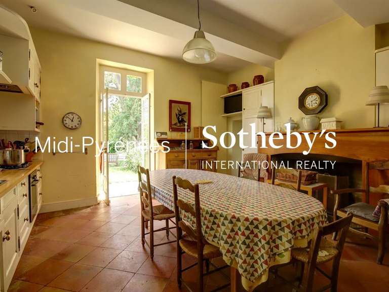 Maison Lherm - 11 chambres - 484m²