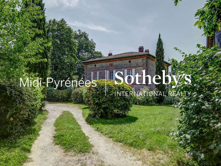 Maison Lherm - 11 chambres - 484m²