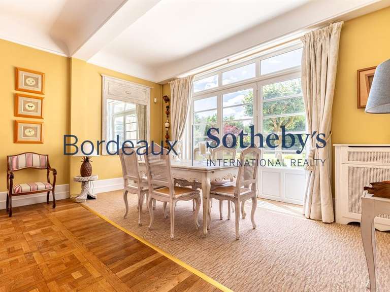 House Libourne - 6 bedrooms - 376m²