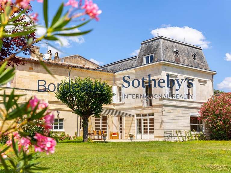 House Libourne - 6 bedrooms - 376m²