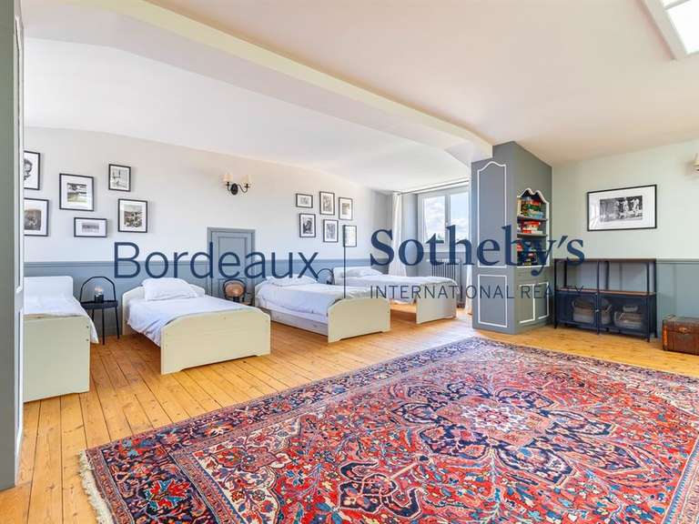 House Libourne - 6 bedrooms - 376m²