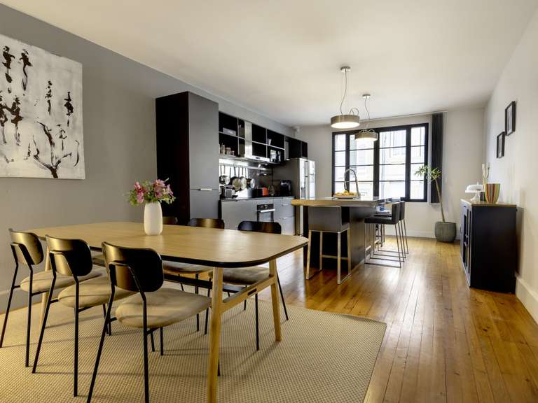 Maison Libourne - 4 chambres - 235m²