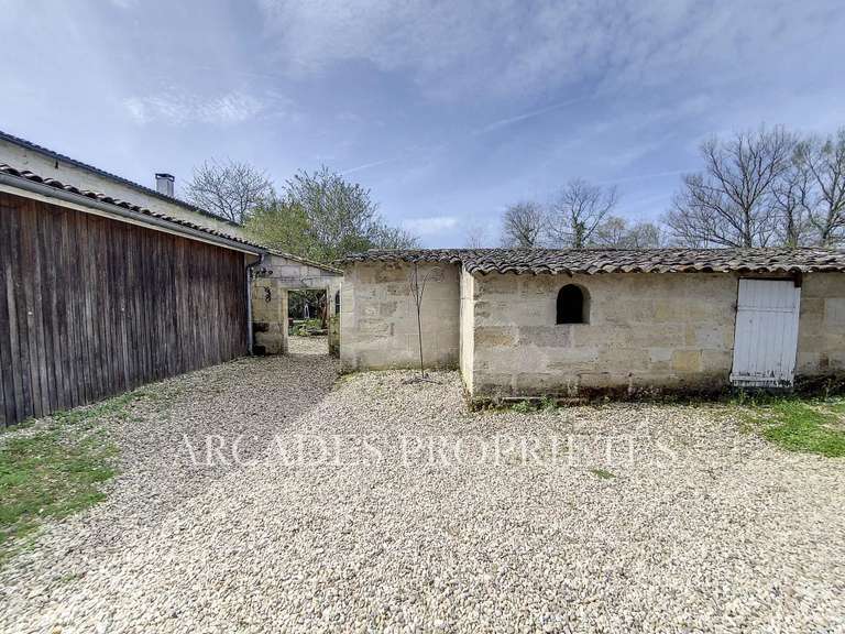 Maison Libourne - 4050m²