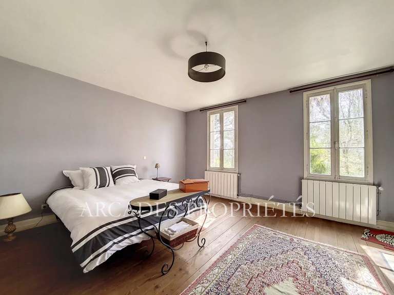 Maison Libourne - 4050m²