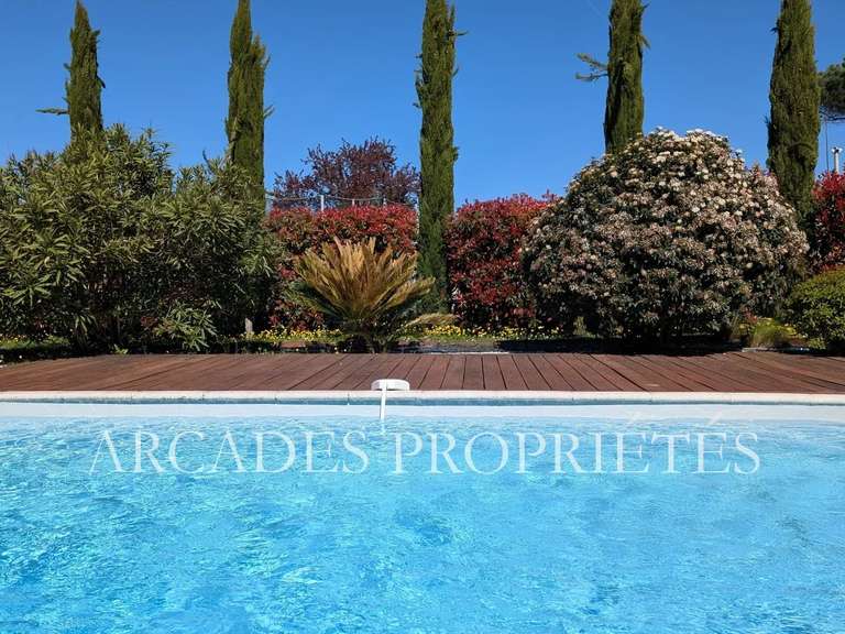 Maison Libourne - 5 chambres - 290m²