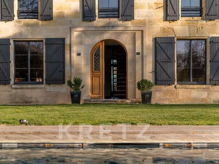 Maison Libourne - 7 chambres - 605m²