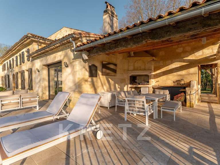 Maison Libourne - 7 chambres - 605m²