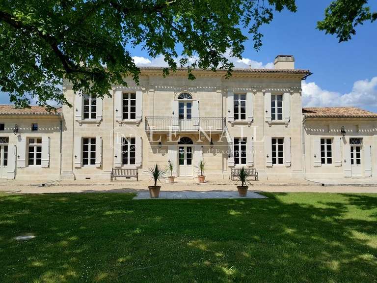 Maison Libourne - 9 chambres - 371m²